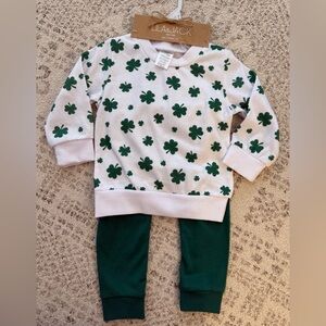 NWT Lila and Jack St. Patrick’s Day 2-Piece Infant Sweatsuit Sz 12/18 Months